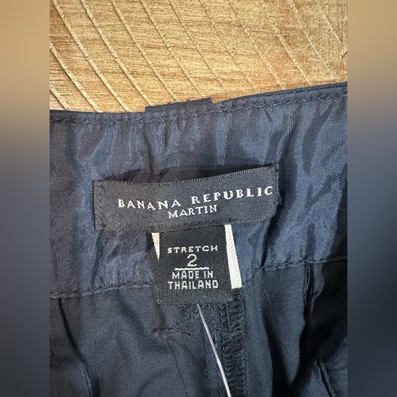 NEW Banana Republic Navy Womens Martin Fit Cropped Pants Capri Wide Leg NWT 2 - Picture 3 of 16